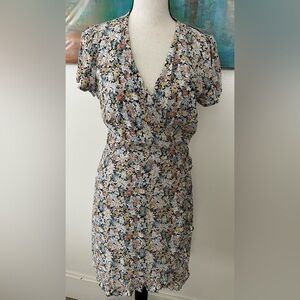 Abercrombie & Fitch New With Tags Short Sleeve Ruffle Daisy Floral Wrap Mini S